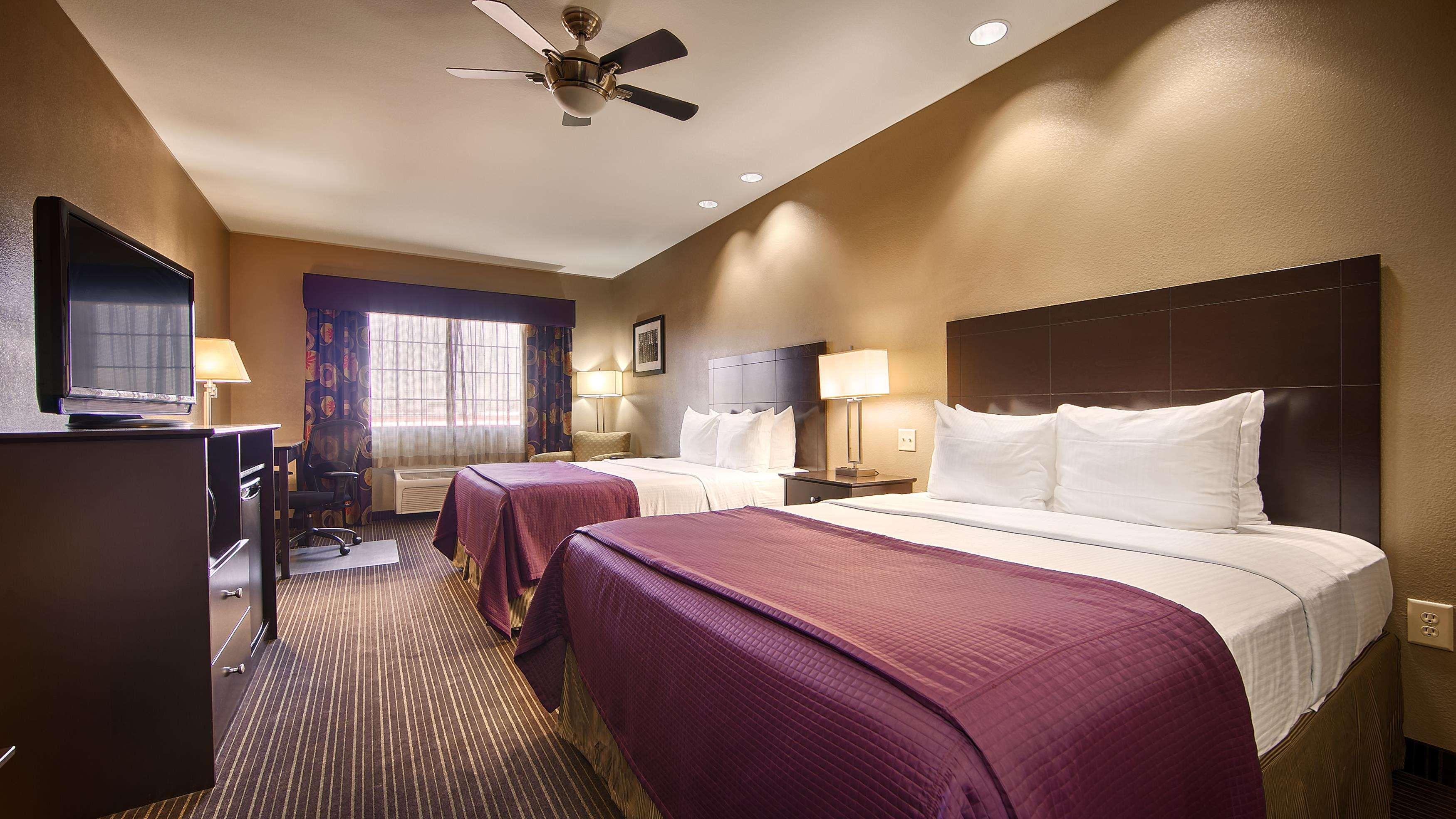 Best Western Giddings Inn & Suites Exteriör bild