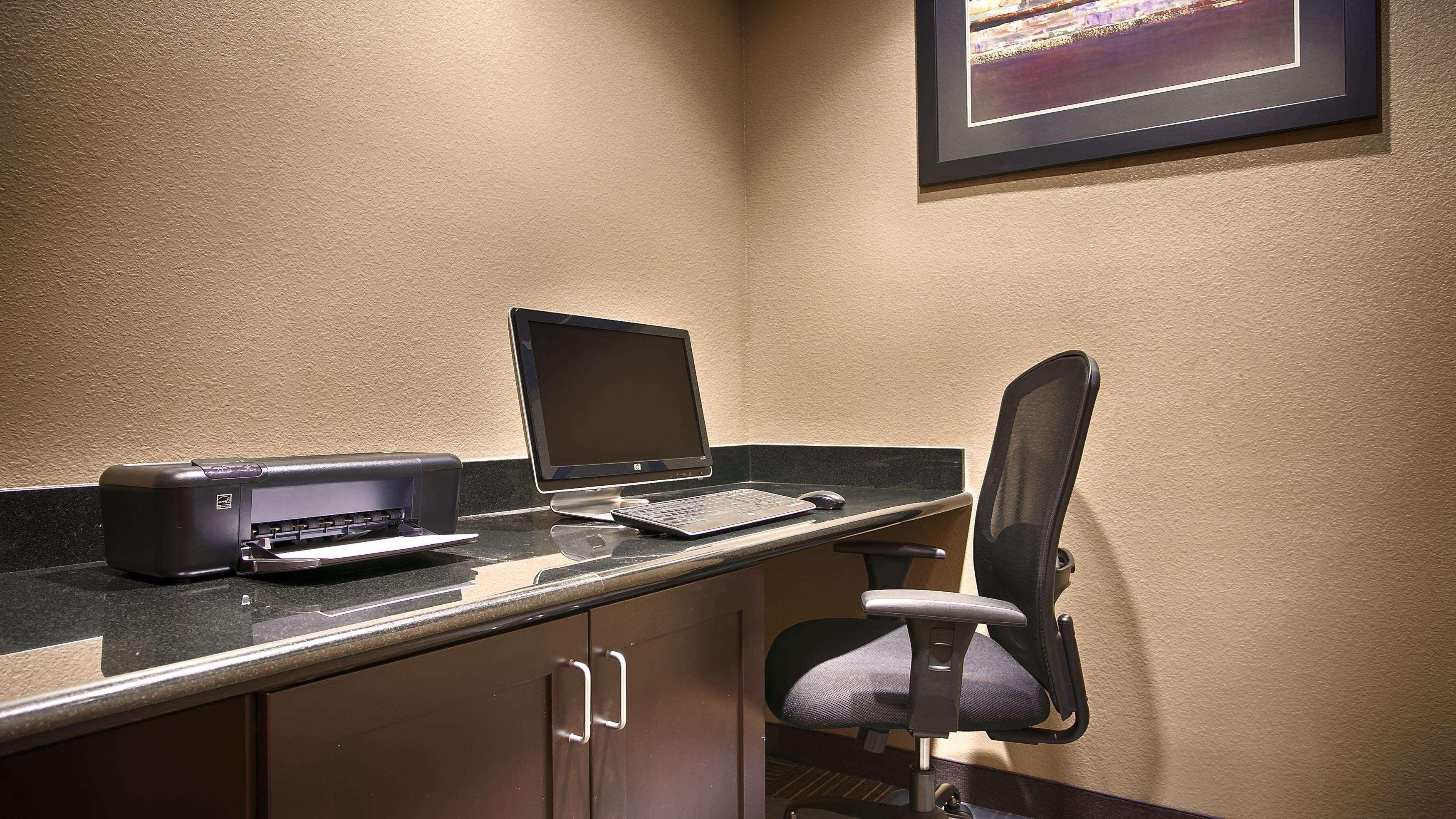 Best Western Giddings Inn & Suites Exteriör bild